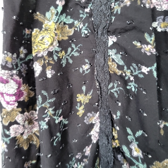 Art Class Girls 10/12 Large Black Long Sleeve Blouse Floral Lace Swiss Dot Shirt - Picture 3 of 5